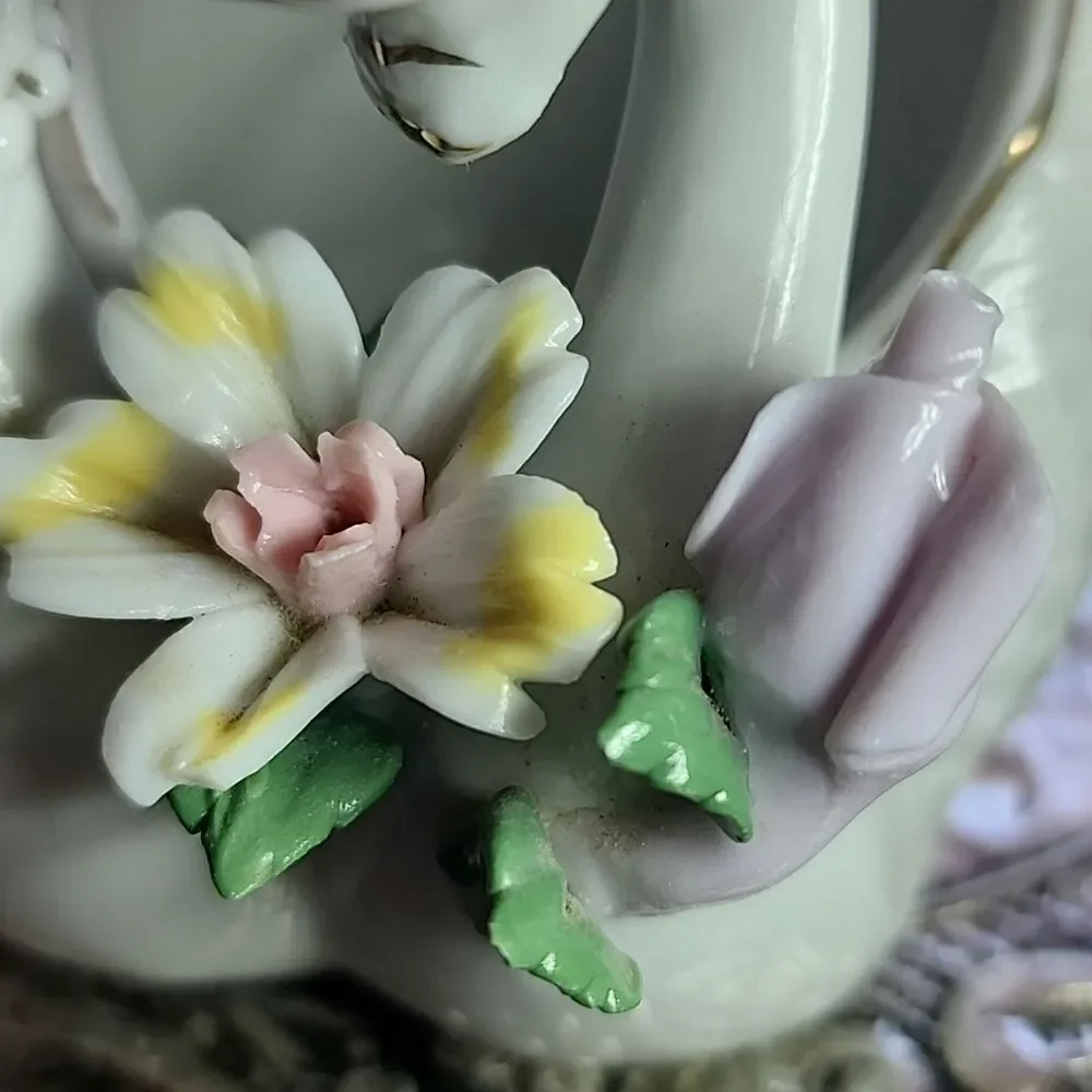 Lovely Vintage Swan Couple Trinket Dish Coquette